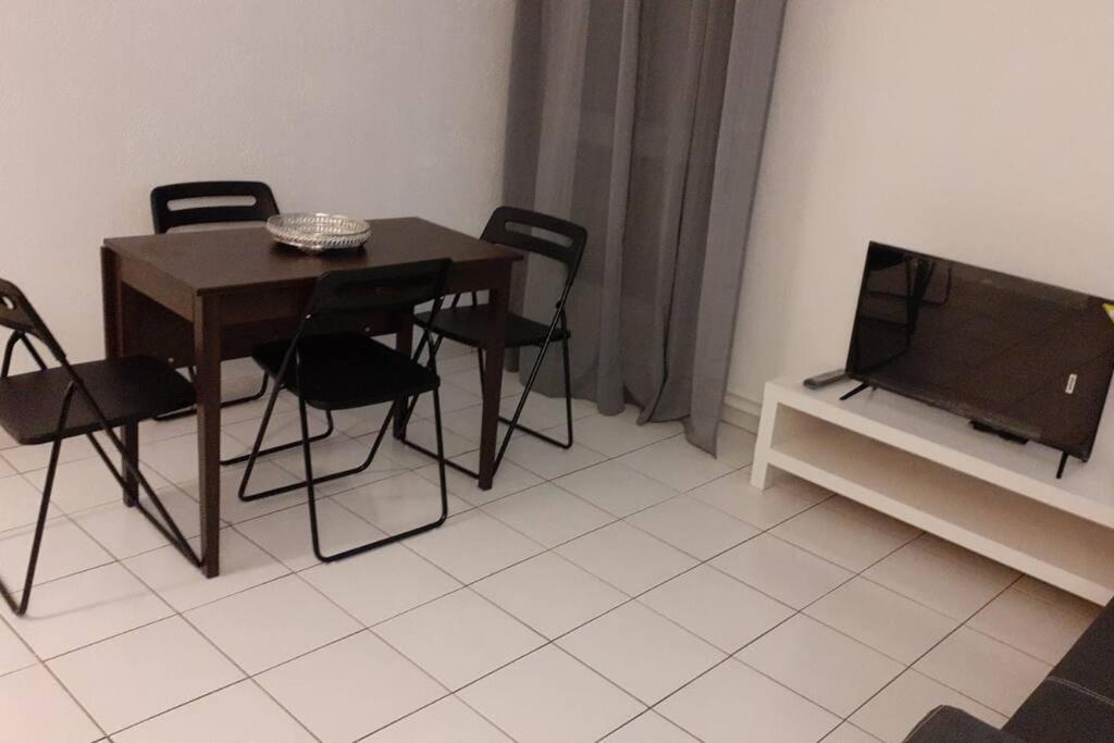 Appart Entre Paris Et Disney Apartment Noisy-le-Grand Exterior foto